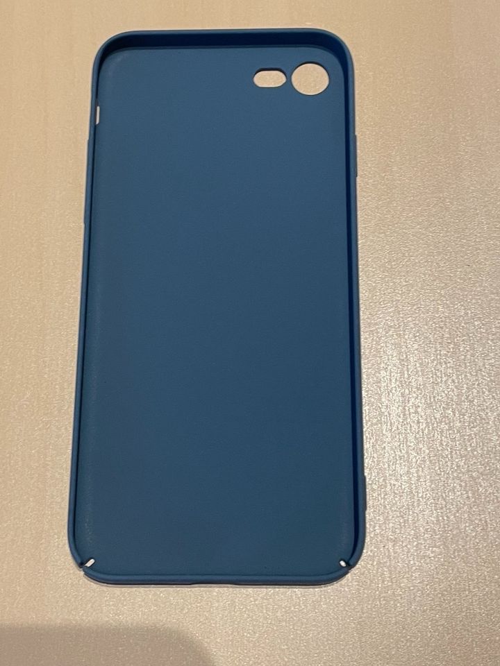 IPhone 6/6s/7/8/SE 2020 2022 Hülle Dunkelblau NEU in Berlin