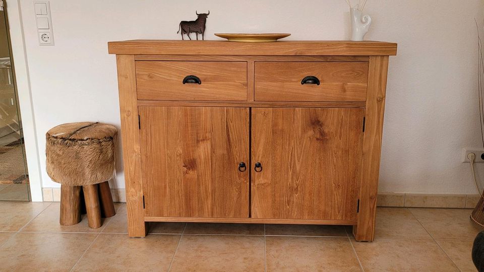 Sideboard Anrichte Teakholz 120x91x45 (BxHxT) in Neu-Isenburg