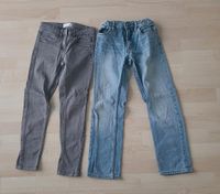 Gr. 128 Jeans 2 Stück grau und blau Hessen - Bad Schwalbach Vorschau