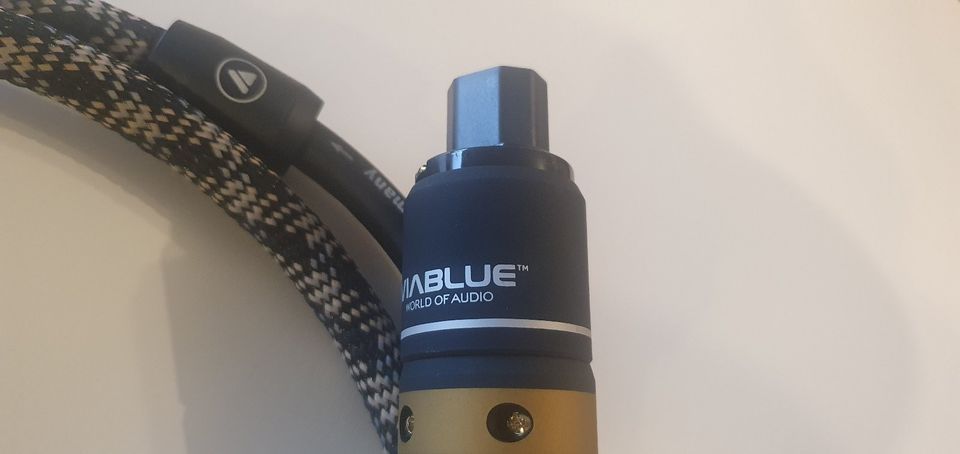 VIABLUE™ High End Netzkabel – X25 Silver Power in Kierspe