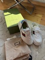 Original Gucci Sneaker mit Rechnung Neu und ungetragen Nordrhein-Westfalen - Hellenthal Vorschau