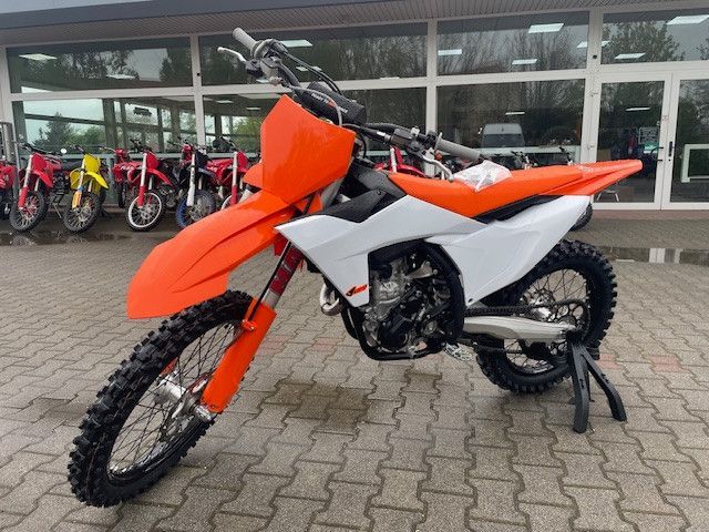 KTM SX-F250 MY24 in Aschersleben