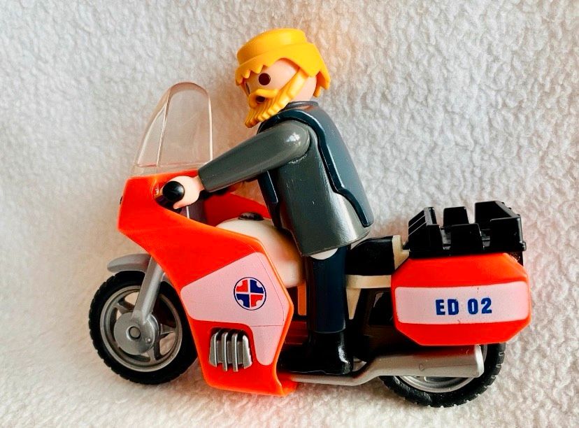 Playmobil Motorrad BMW verkleidet Feuerwehr rot weiß Polizei in Leverkusen