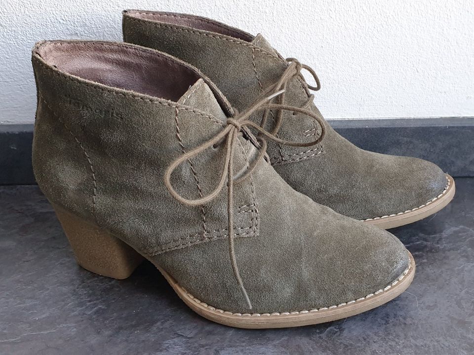 Tamaris Schuhe Stiefeletten Damen Größe 37 moosgrün in Hamburg