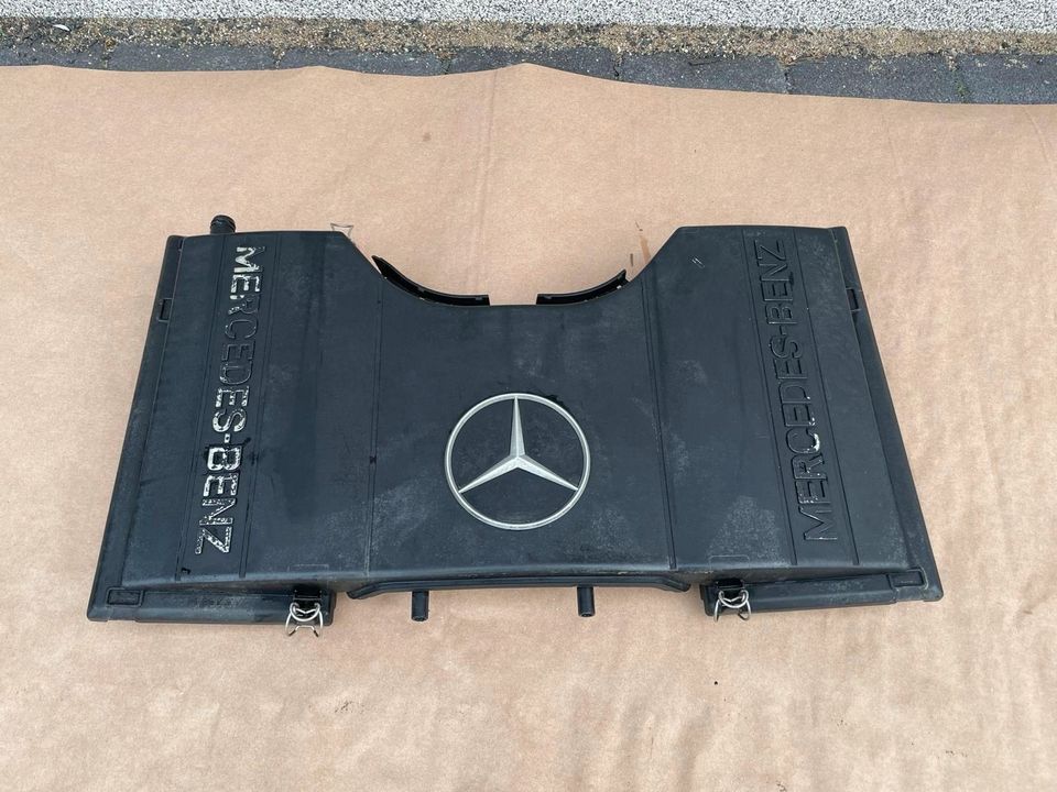 Mercedes-Benz R129 SL Luftfilterkasten Motorabdeckung in Hanau