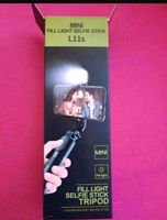 Selfie Stick mit Licht NEU Hessen - Kalbach Vorschau