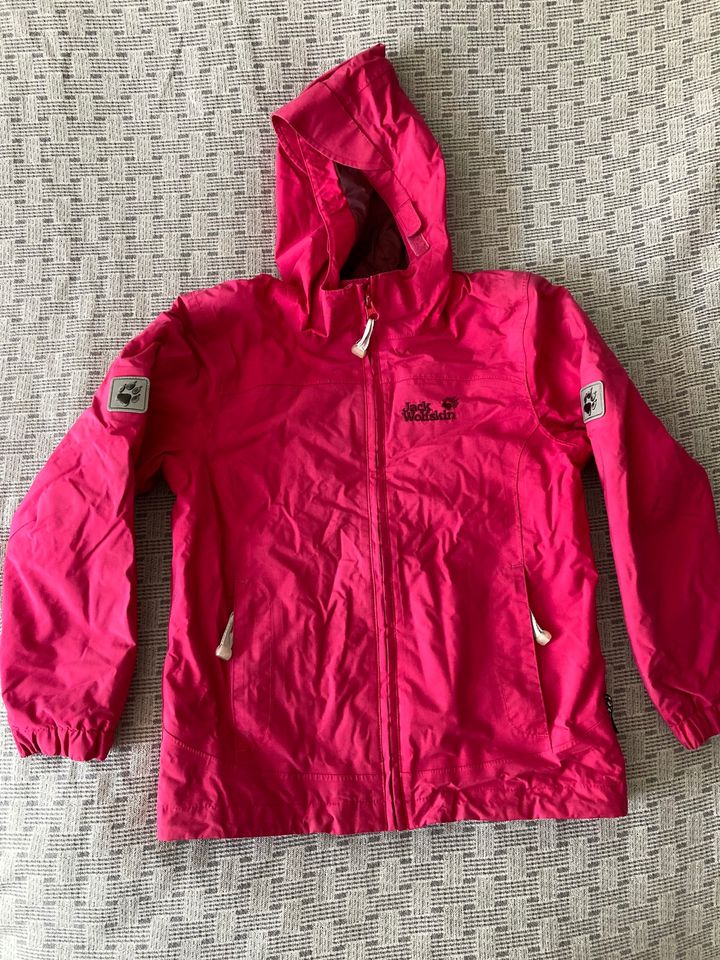 Jacke, warm, Jack Wolfskin, pink, Gr. 128, Flexshield, weich in Hamburg