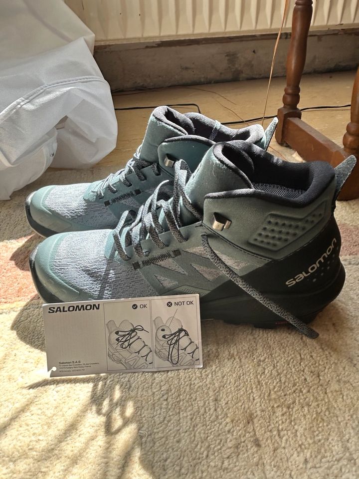 Salomon Outpulse Mid gtx Woman,Trekkingschuhe , 41 1/3 eher 39/40 in Bielefeld