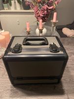 Mac Kosmetik Koffer Kosmetikkoffer Beautykoffer Metall mit Auszug Berlin - Spandau Vorschau
