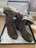 Tamaris Verloursleder Stiefel mit Absatz, braun cigar Gr. 40 neuw Thüringen - Gotha Vorschau