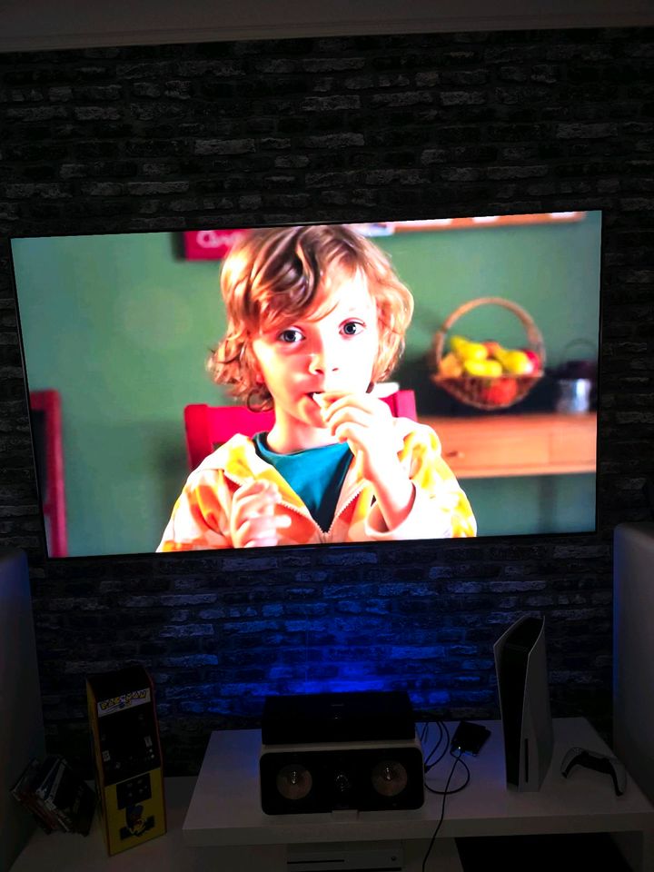 Tv samsung 75zoll in Kasseedorf