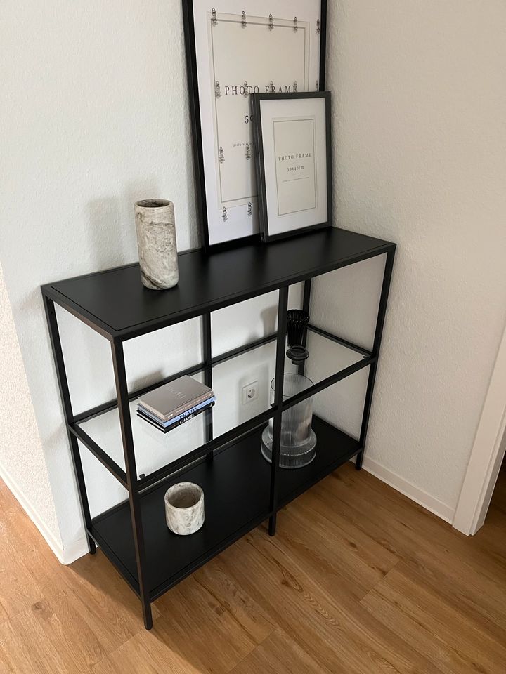 IKEA VITTSJÖ Regal schwarzbraun Glas 100x93 cm wie NEU in Neumünster