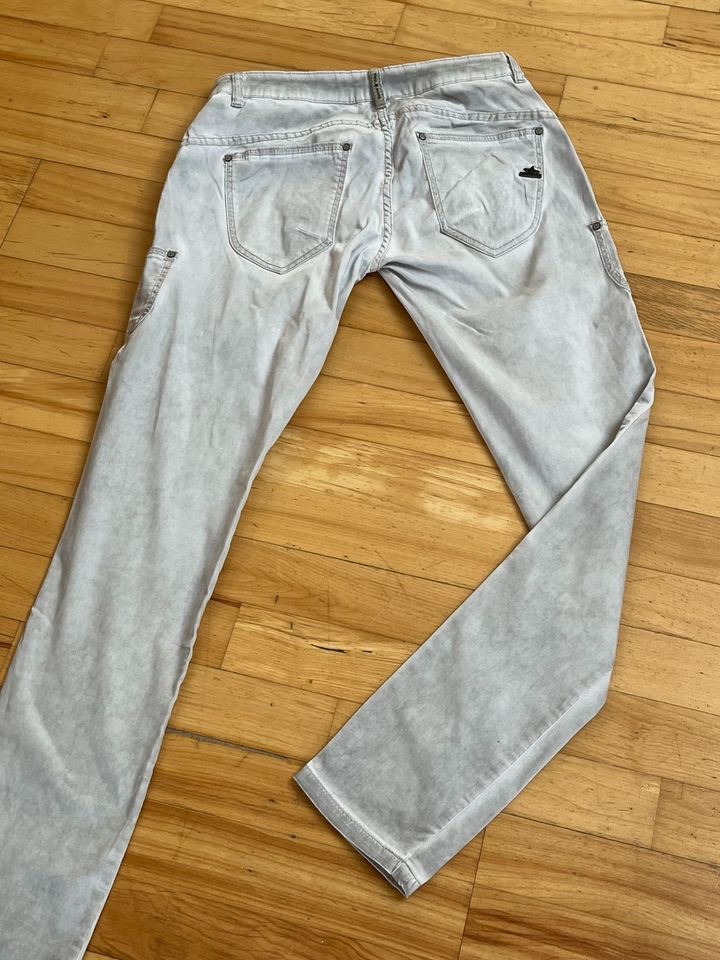 Leichte Sommerjeans von Buena Vista / Milano in Otterfing