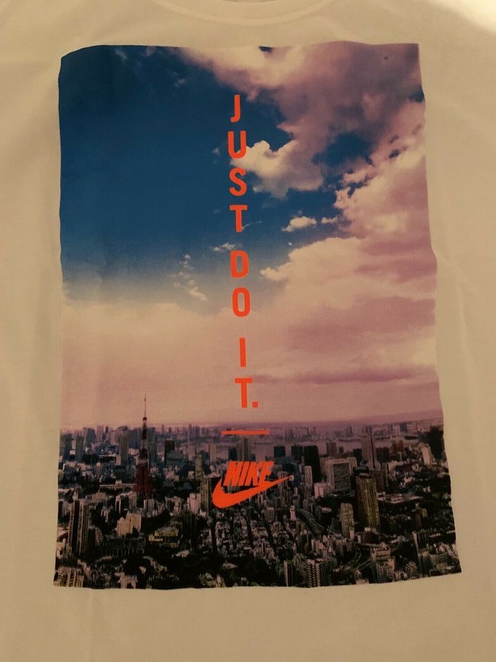 Nike T-Shirt, weiß, Damen, Aufdruck, M capetown in Berlin