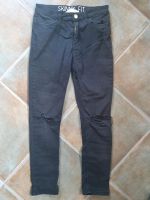 Jeans schwarz slim fit h&m Gr. 146 Brandenburg - Rathenow Vorschau