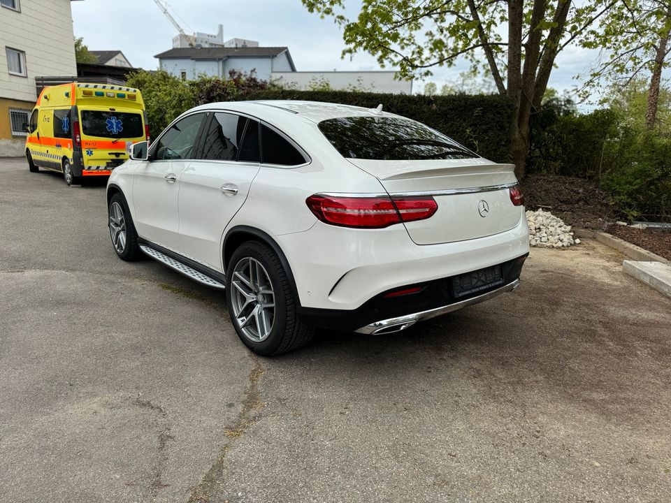 Mercedes-Benz GLE 350 d 4Matic COUPE AMG PANO LUFT 360*KAMERA in Biberach an der Riß