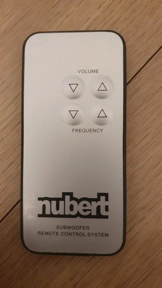 Subwoofer Nubert nuBox AW-441 SM150 aktiv in Burgebrach