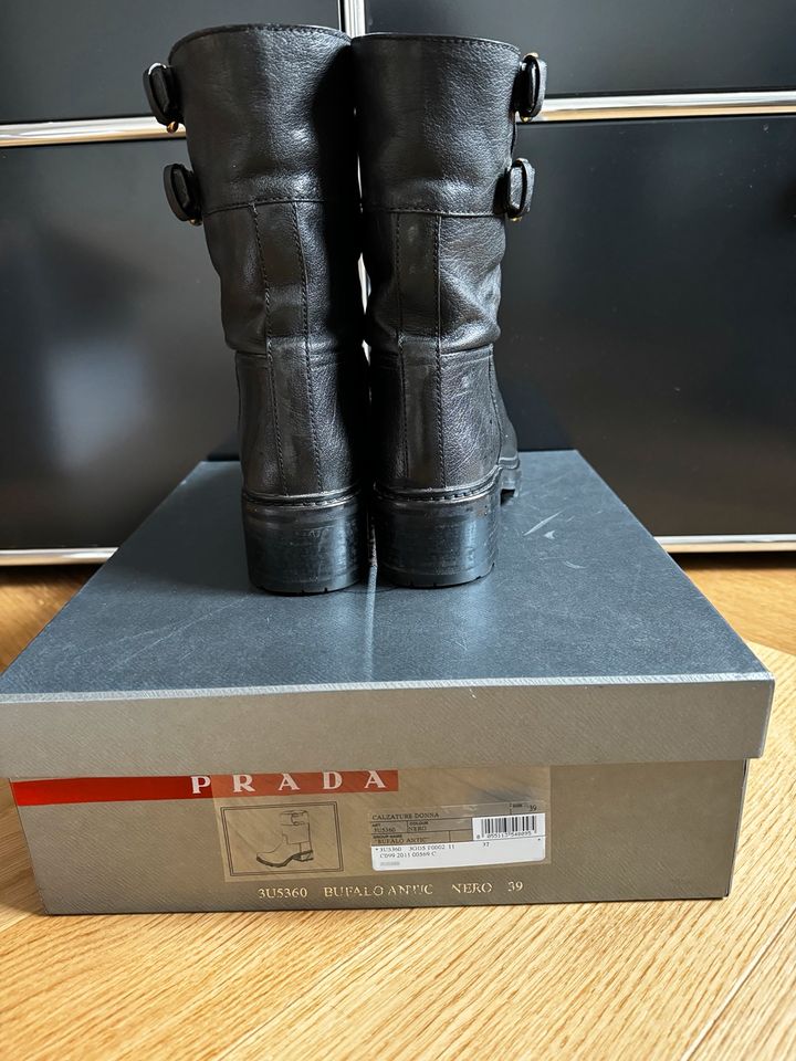 PRADA Stiefelette schwarz Größe 39 in Würzburg