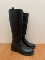 Schwarze Stiefel mit leichtem Absatz Frankfurt am Main - Kalbach Vorschau