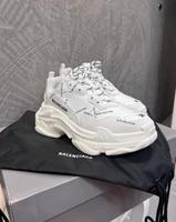 Balenciaga Triple S mit Logo Hessen - Bad Hersfeld Vorschau
