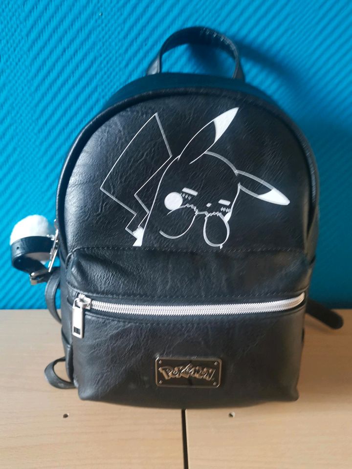 Pikachu Leder Rucksack in Saarbrücken