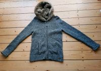 Strickjacke S.Oliver mit Fellbesatz Gr.40 Essen - Essen-Südostviertel Vorschau