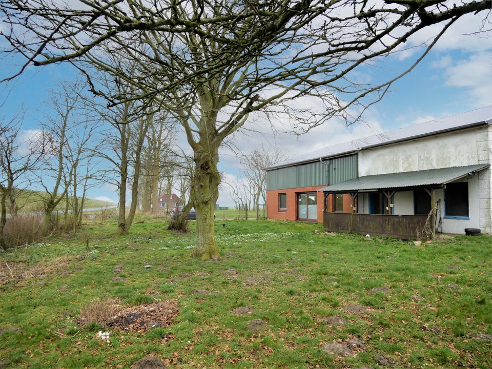 Resthof in schöner Deichlage im Nordseebad Friedrichskoog in Friedrichskoog