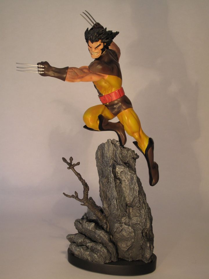 Wolverine unmasked Action Bowen Designs Full Size Statue in Oppenau