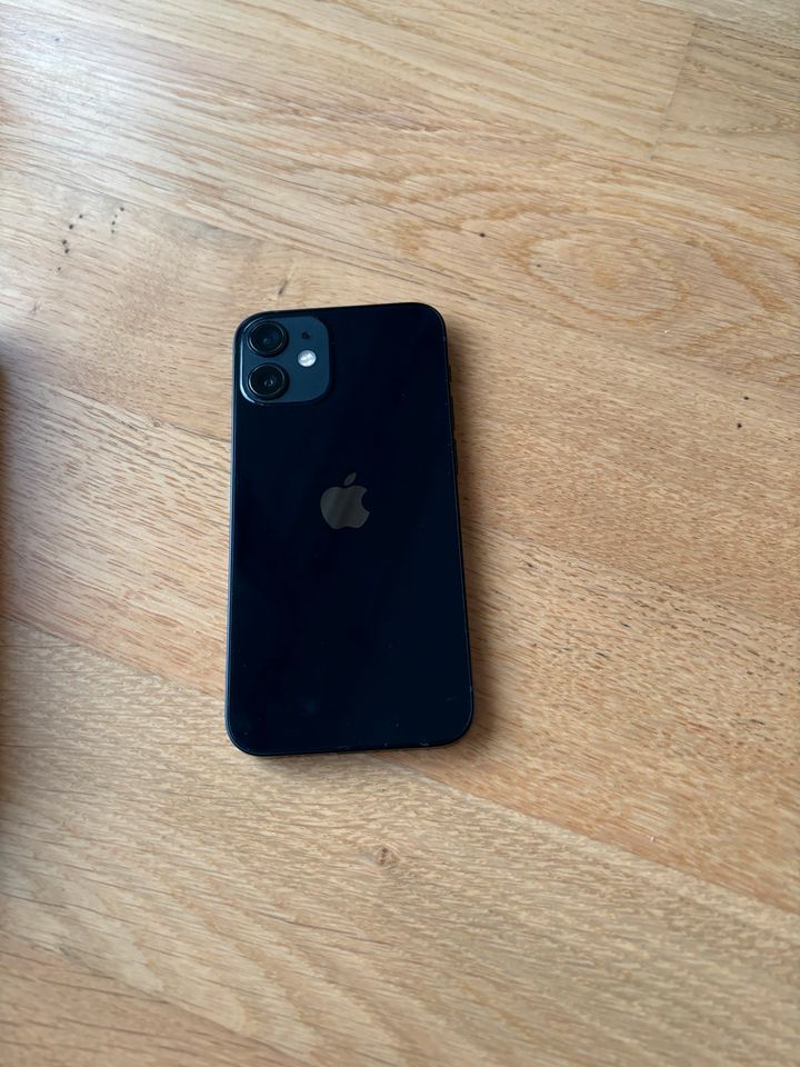 Apple iPhone 12 mini schwarz 128 GB in Erfurt