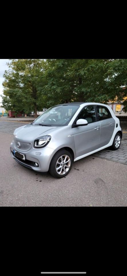 Smart Forfour Panorama Dach in Augsburg