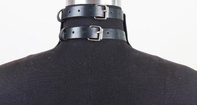 Gothic Unisex Halsband Collier - D-Ringe 4 Reihig Verstellbar PU in Leipzig