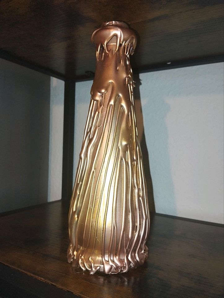 Vase in Rosegold in Köln