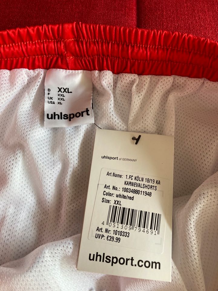 NEU mit Etikett 1. FC Köln Shorts Hose zum Karnevalstrikot XXL XL in Köln