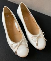 Brautschuhe weiß - Hochzeit Niedersachsen - Rühen Vorschau