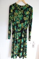 Blutsgeschwister Kleid Logomania Grande GreenPlanet, grün, XL,NEU Schleswig-Holstein - Wiemersdorf Vorschau