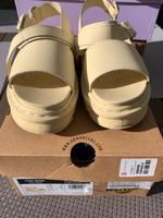 Dr. Martens Sandalen Voss Mono hellgelb 38 Hessen - Hofheim am Taunus Vorschau