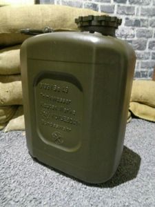 BW Bundeswehr Wasserkanister Hühnersdorff 20 Liter