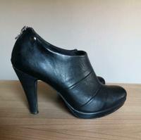 S.Oliver Selection Trotteur Ankle Stiefeletten schwarz Gr.38 Bayern - Ebermannstadt Vorschau