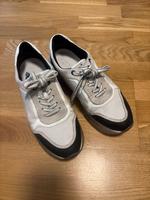 Turnschuhe Sneakers Marco Tozzi 40 München - Laim Vorschau