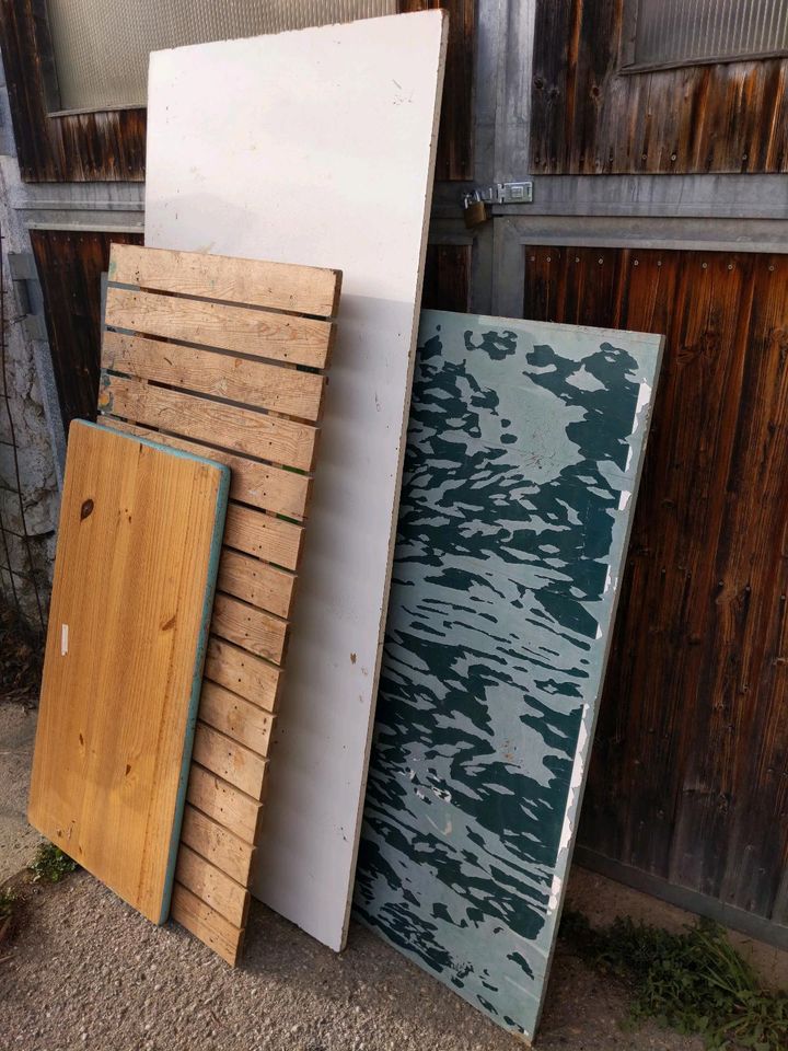 Holzplatten Spanplatten Tischplatte Werkstatt in Riedering