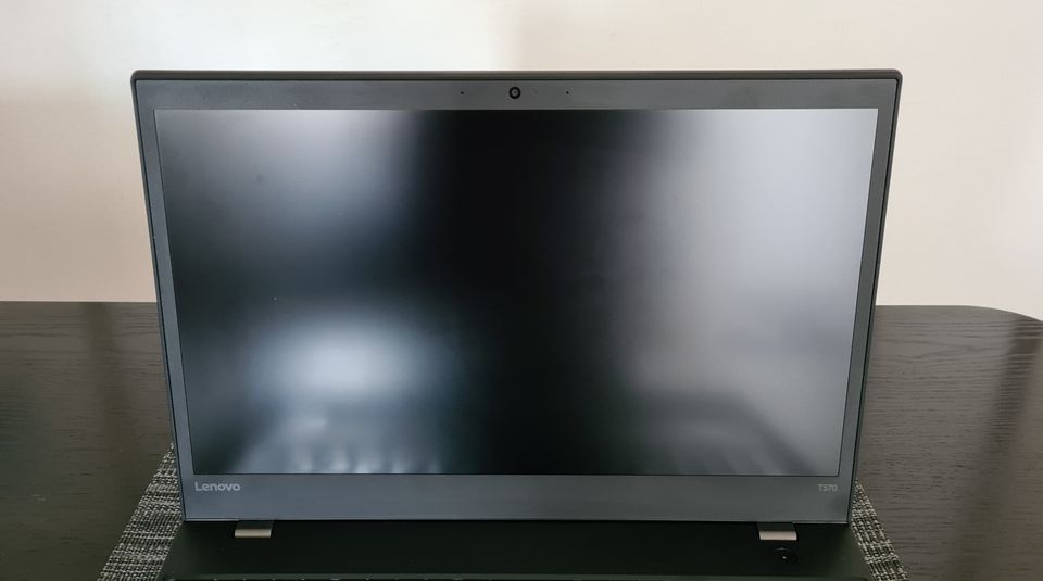 ThinkPad T570 Lenovo 15,6" FHD Core i5 6.Gen 16GB RAM Win10 Pro in Nidderau