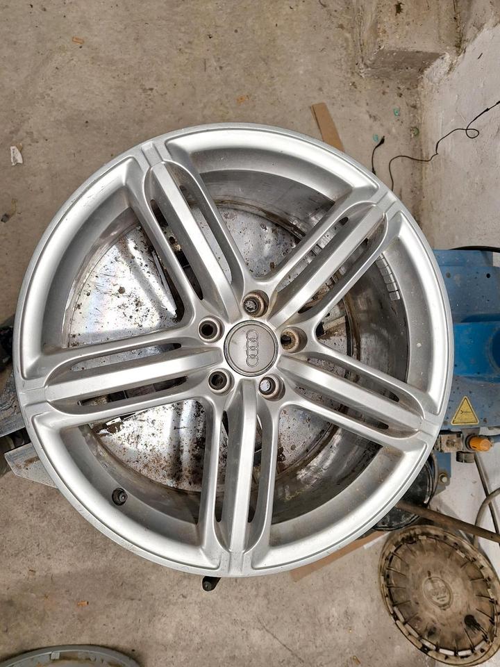 2x Audi A6 4f 8,5x19 et48 Talladega segment Felgen 4f0601025de in Rennertshofen