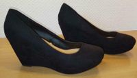 NEUE Schuhe Keilabsatz Gr.40 Damen Plateau Pumps schwarz ✿✿✿ Berlin - Wilmersdorf Vorschau