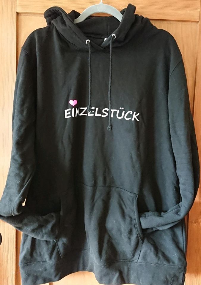 Hoodie Sweatshirt xxl 46 schwarz Einzelstück in Bienenbüttel