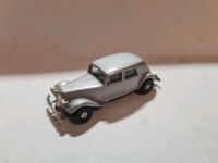 1:87 Brekina Citroën 15 Six Gangsterlimo Silber Niedersachsen - Sibbesse  Vorschau