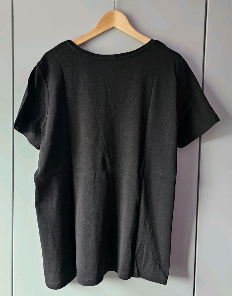 Sheego Basic Shirt Gr. 48/50 schwarz  Neu ungetragen in Heide