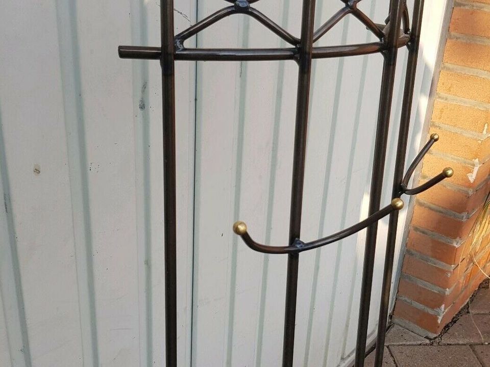 stabile Wand Garderobe aus Stahl 2 tlg. schwarz antrazit in Göttingen