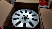 Audi A8 Gullideckel Felge 8x18 ET40 5x112 4E0601025Q Schleswig-Holstein - Norderstedt Vorschau