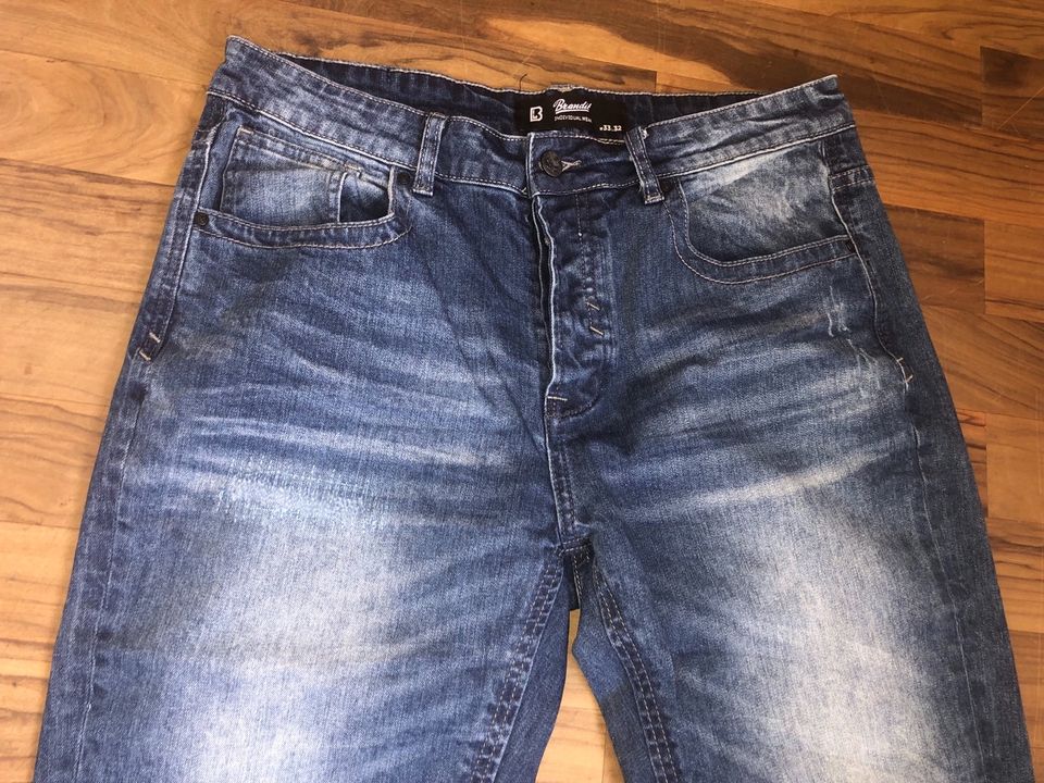 Brandit Jeans blau W33 L 32 - wie neu!! in Stuttgart