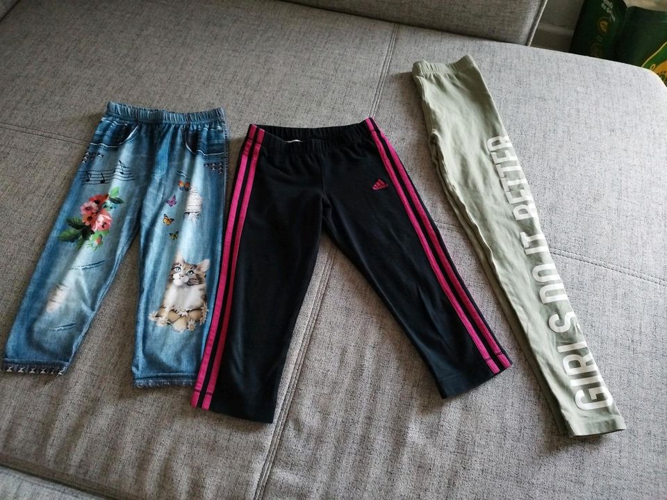 Pakete 3 Stück Leggins Adidas in Minden